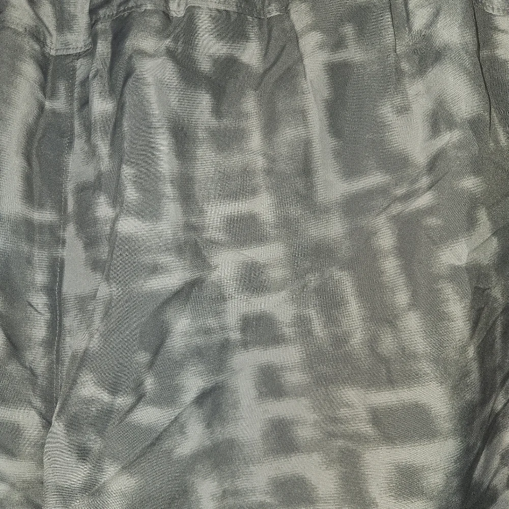 Underarmour 2xl  Workout Shorts Gray - Picture 5 of 10